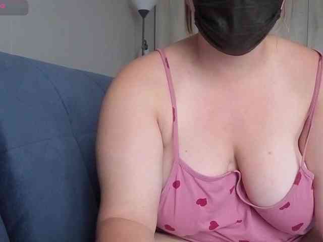 Milaa1998 webcam