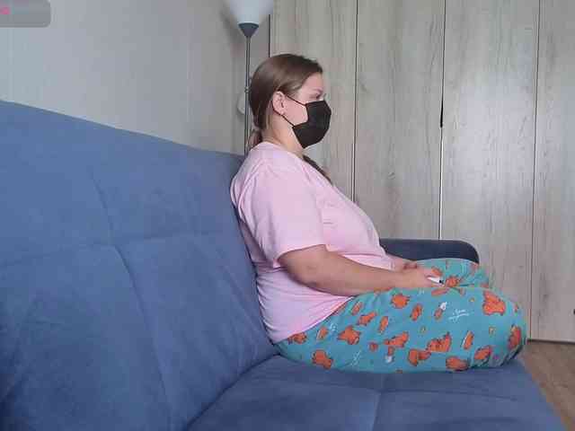Milaa1998 webcam