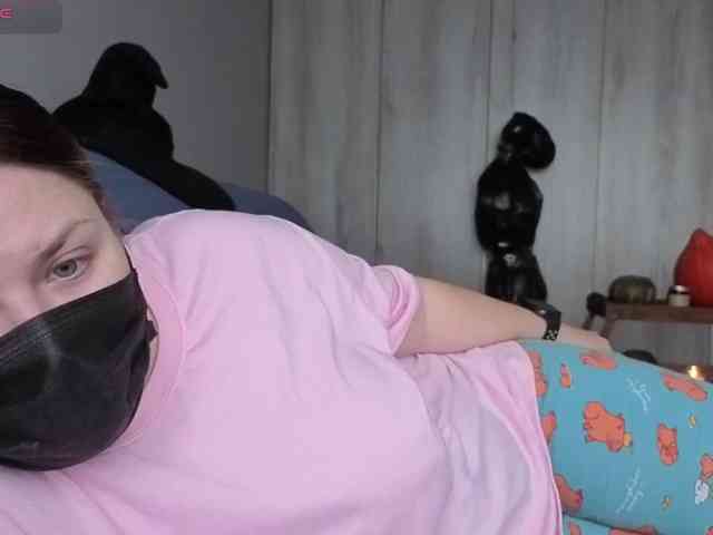 Milaa1998 webcam