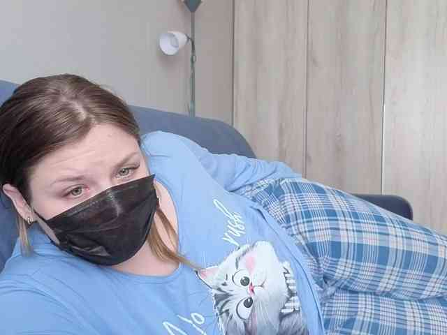 Milaa1998 webcam