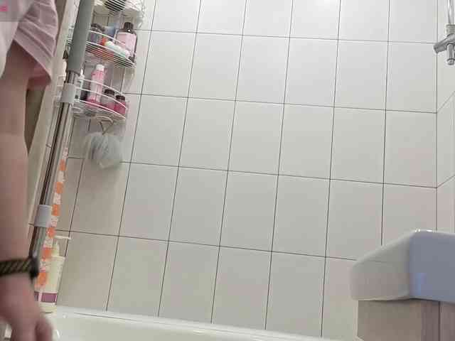 Milaa1998 webcam