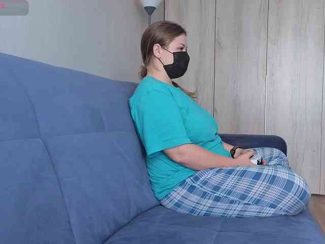 Milaa1998 webcam