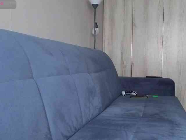 Milaa1998 webcam