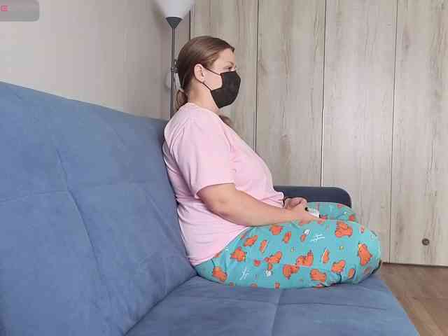 Milaa1998 webcam