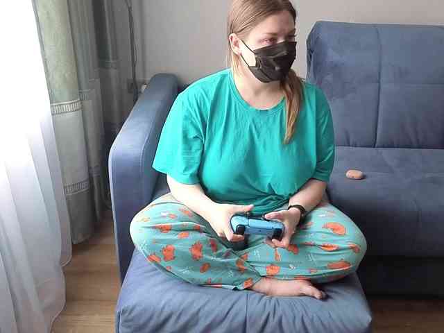 Milaa1998 webcam