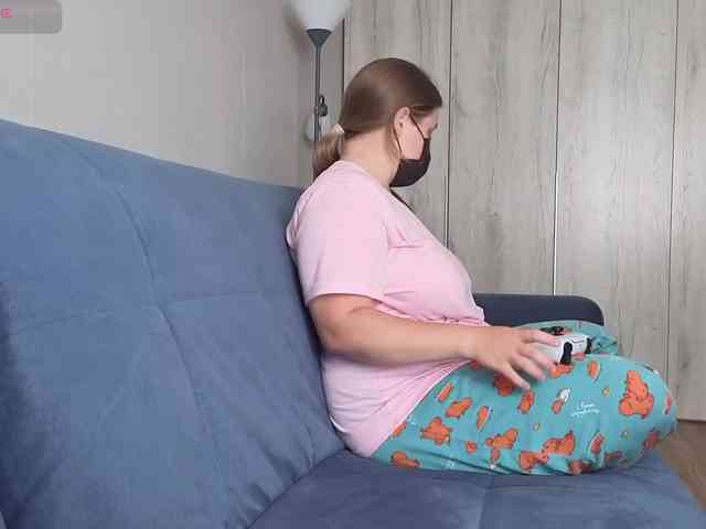 Milaa1998 webcam