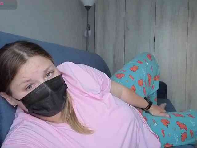 Milaa1998 webcam