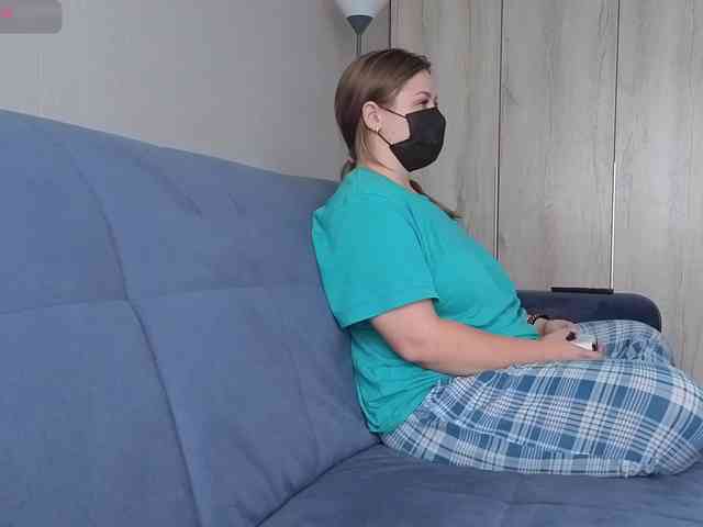 Milaa1998 webcam