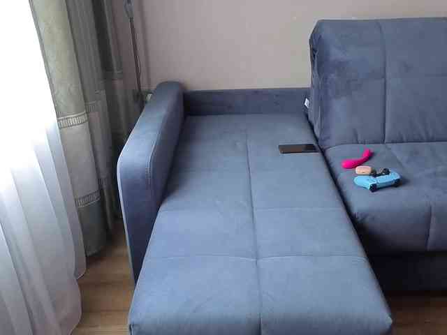 Milaa1998 webcam
