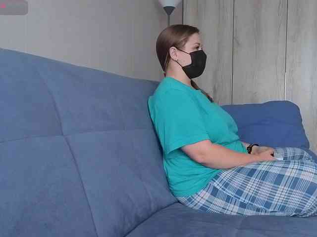 Milaa1998 webcam