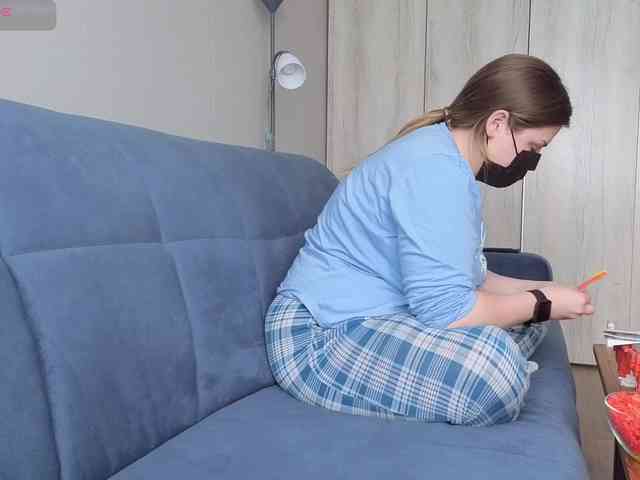Model: Milaa1998