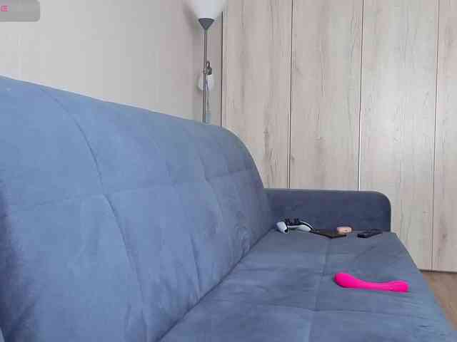 Milaa1998 webcam