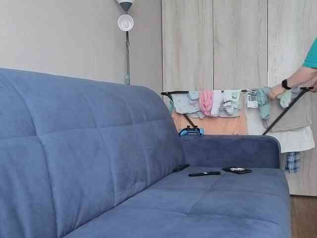 Milaa1998 webcam