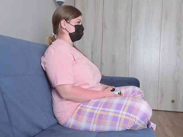 Milaa1998 webcam