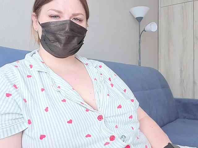 Milaa1998 webcam