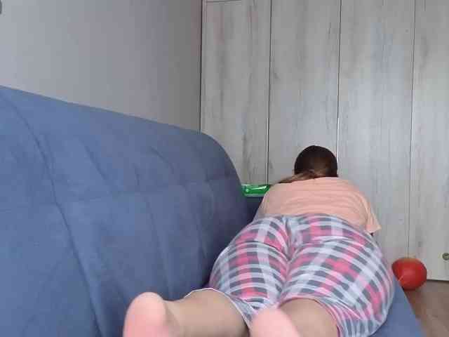Milaa1998 webcam
