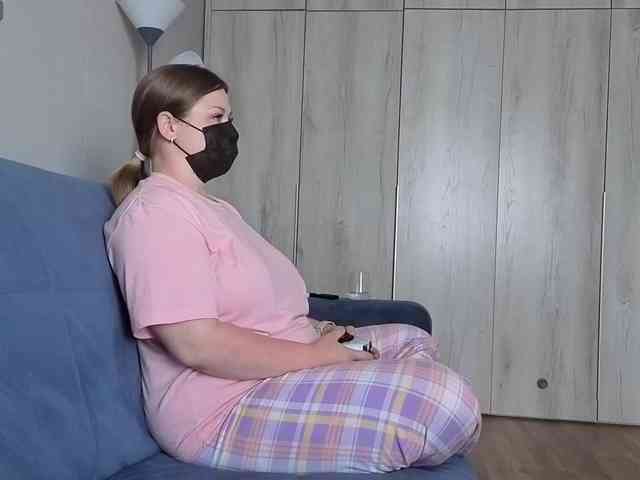 Milaa1998 webcam