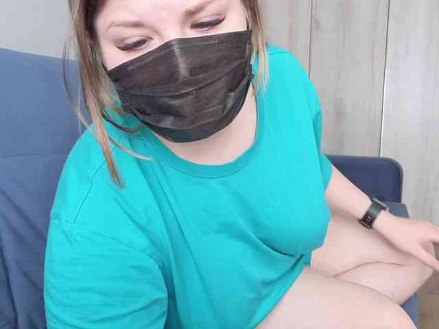 Milaa1998 webcam