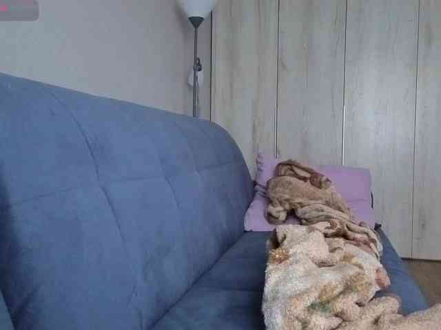 Milaa1998 webcam
