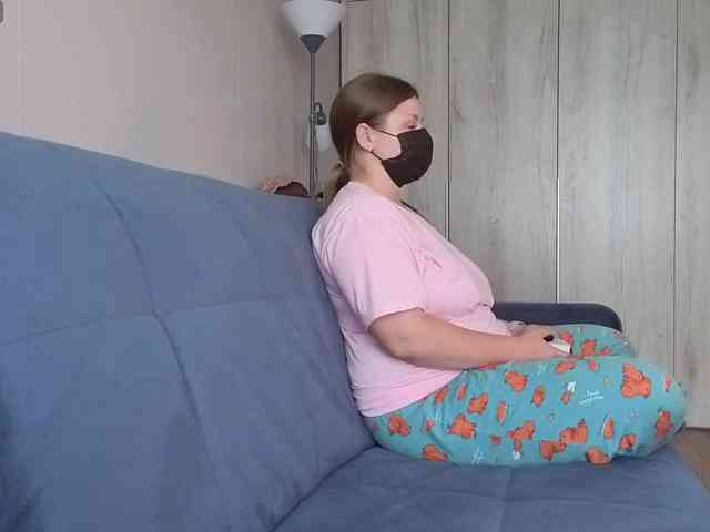 Milaa1998 webcam
