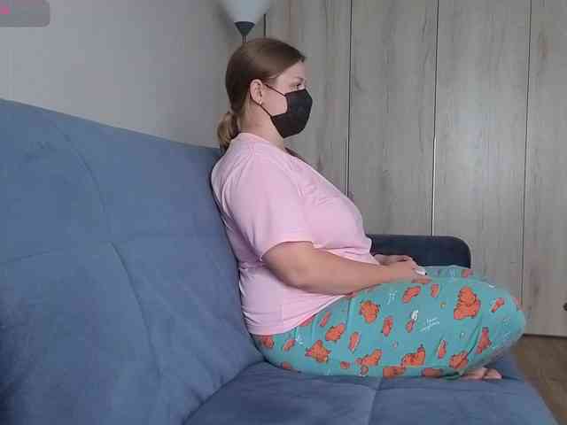 Milaa1998 webcam