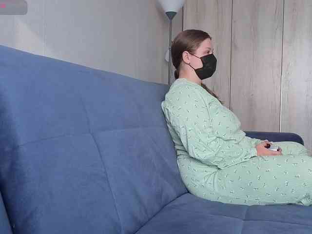 Milaa1998 webcam