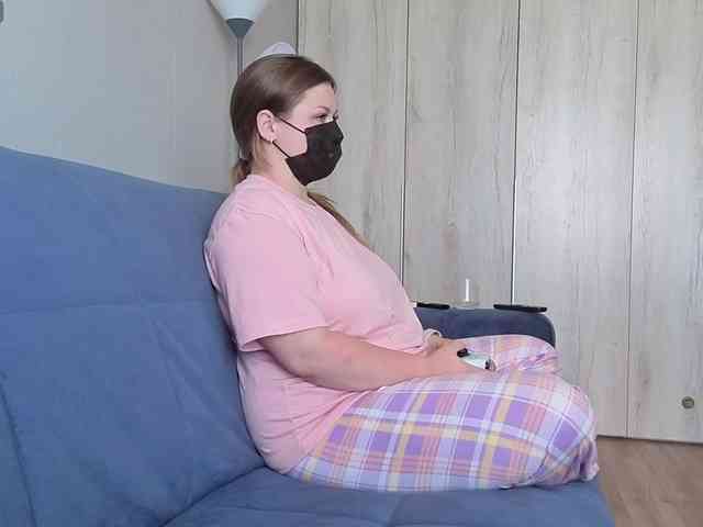 Milaa1998 webcam