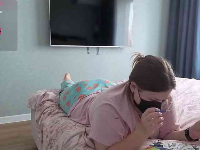 Milaa1998 webcam