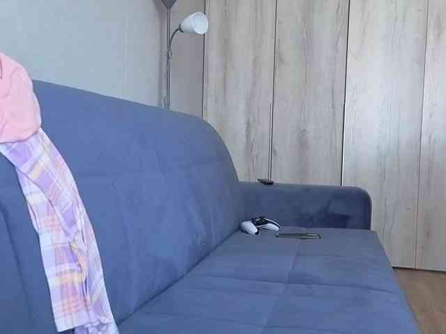 Milaa1998 webcam