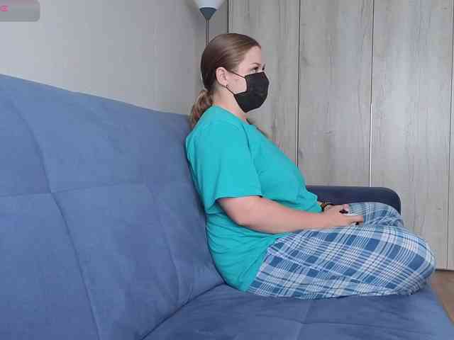 Milaa1998 webcam