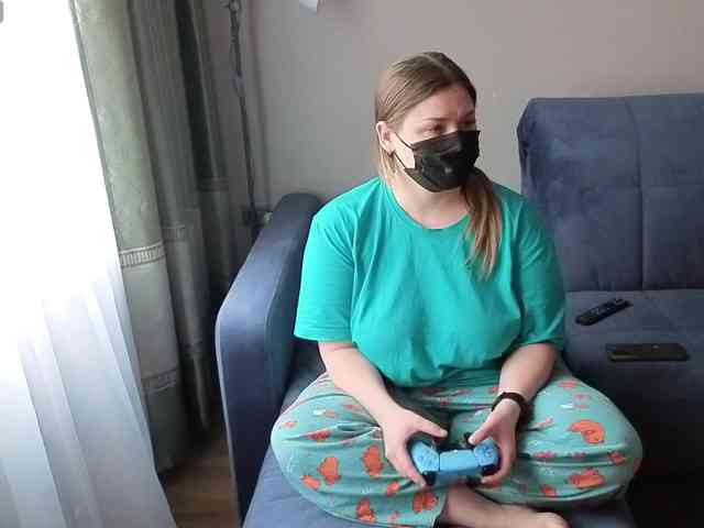 Milaa1998 webcam