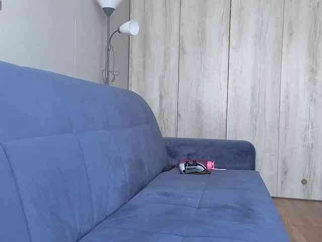 Milaa1998 webcam