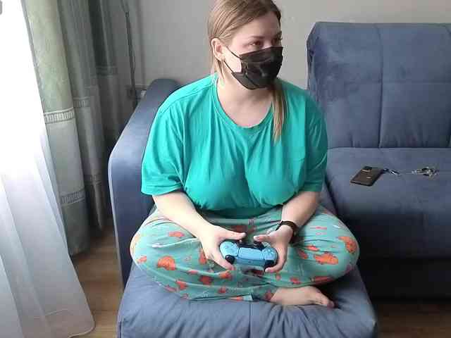 Milaa1998 webcam