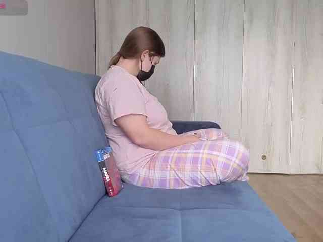 Milaa1998 webcam