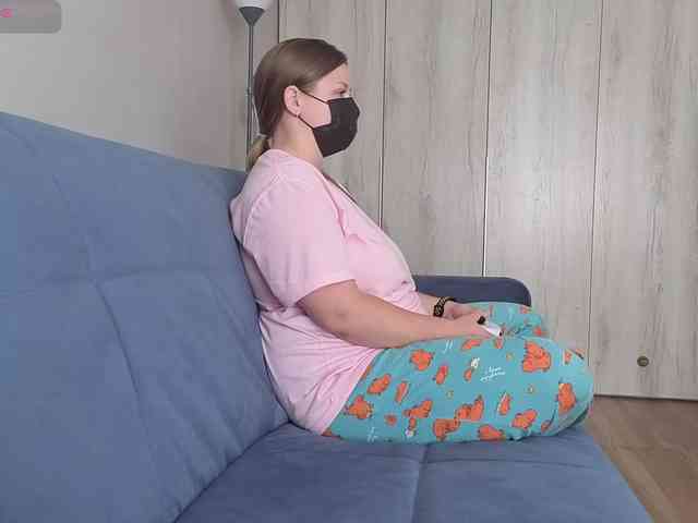 Milaa1998 webcam