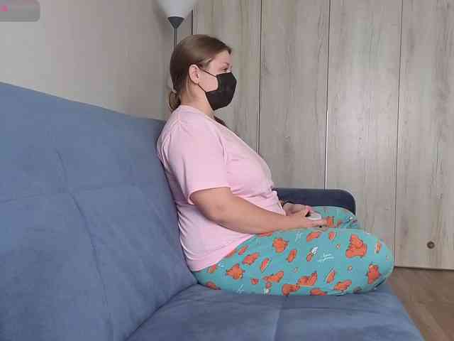 Milaa1998 webcam