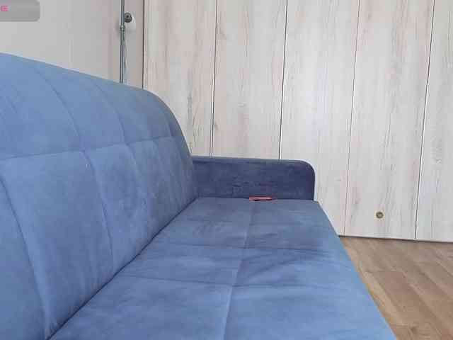 Milaa1998 webcam