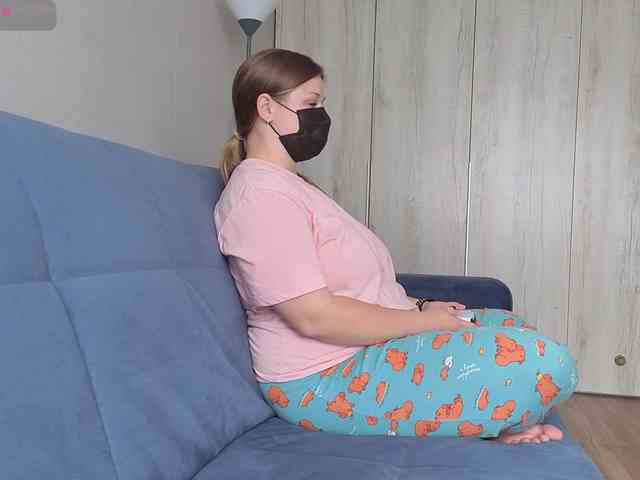 Milaa1998 webcam