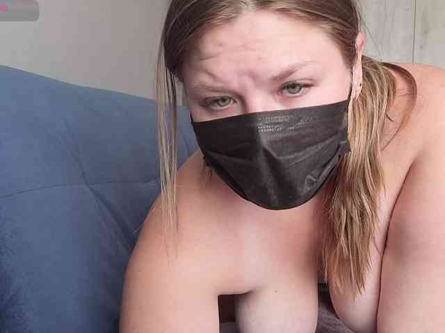 Milaa1998 webcam