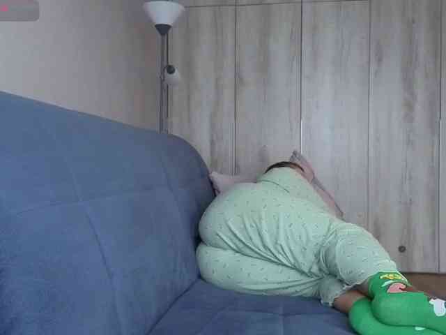 Milaa1998 webcam