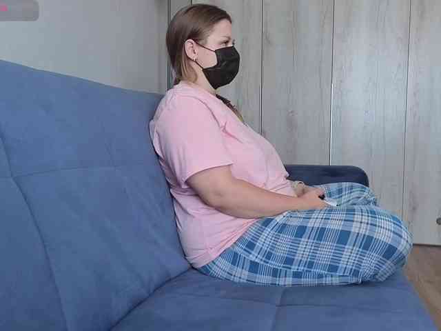 Milaa1998 webcam