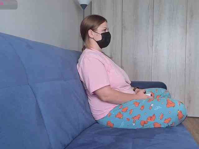 Milaa1998 webcam