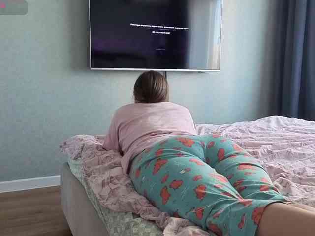 Milaa1998 webcam