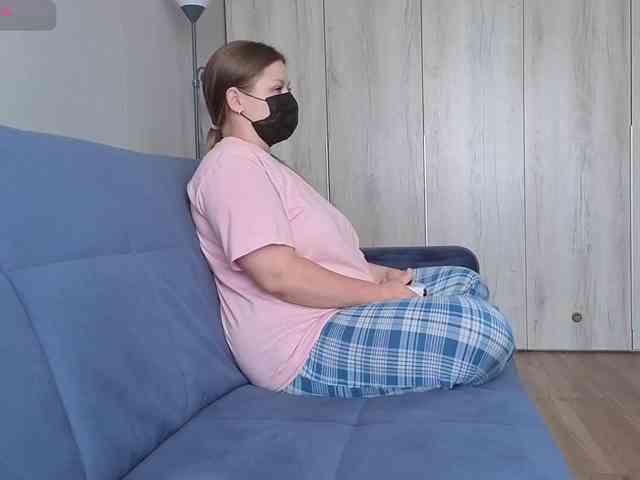 Milaa1998 webcam
