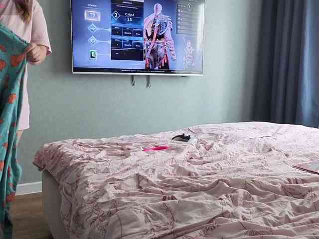 Milaa1998 webcam