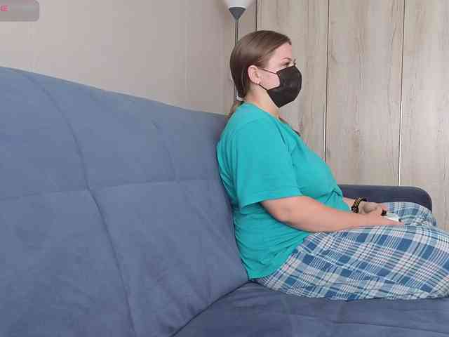Milaa1998 webcam