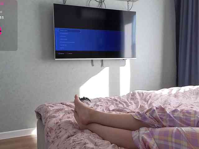 Milaa1998 webcam