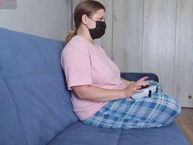 Milaa1998 webcam