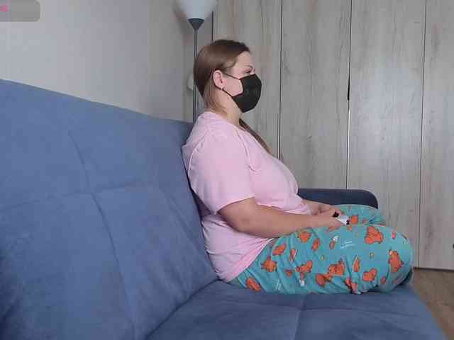 Milaa1998 webcam