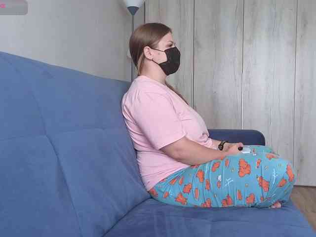 Milaa1998 webcam